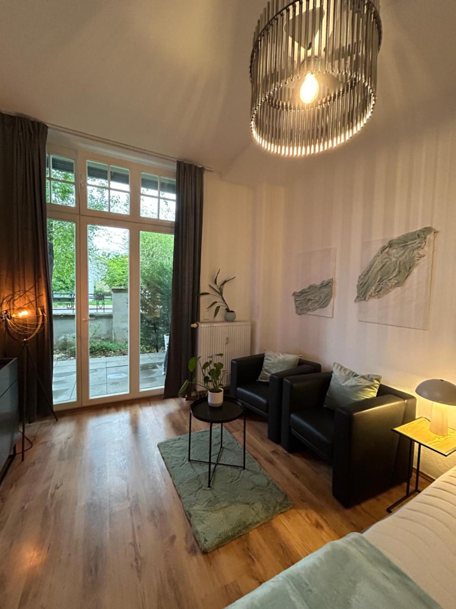Mintara Komfort Apartment Mit Grill -Terrasse, Sky Und Parkplatz Magdeburg Kültér fotó