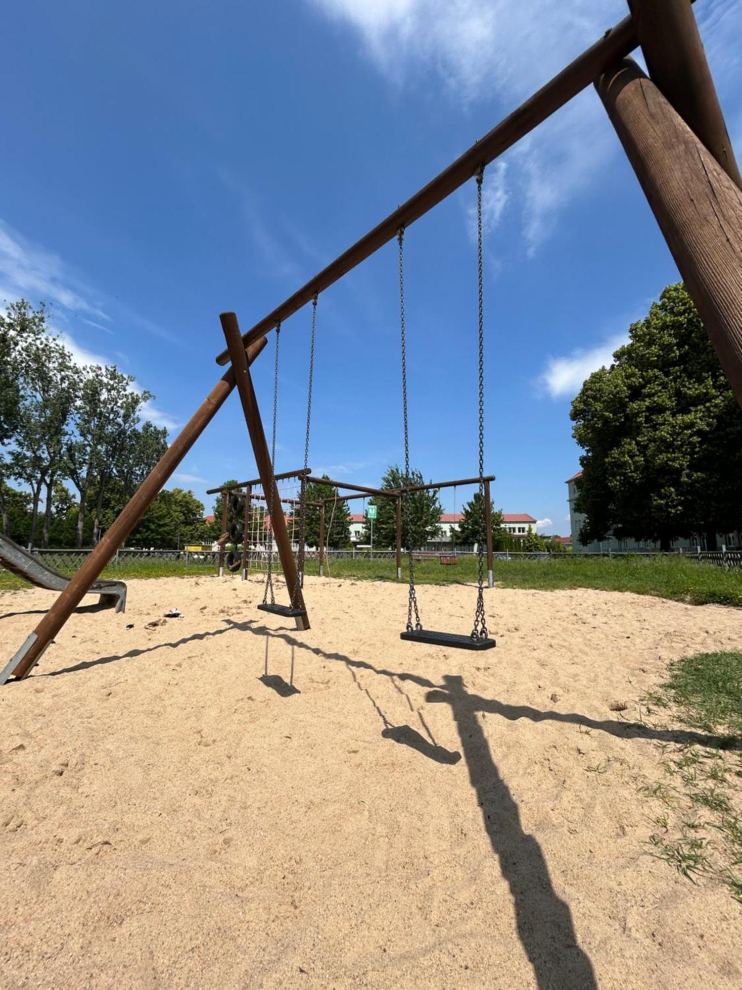 Mintara Komfort Apartment Mit Grill -Terrasse, Sky Und Parkplatz Magdeburg Kültér fotó